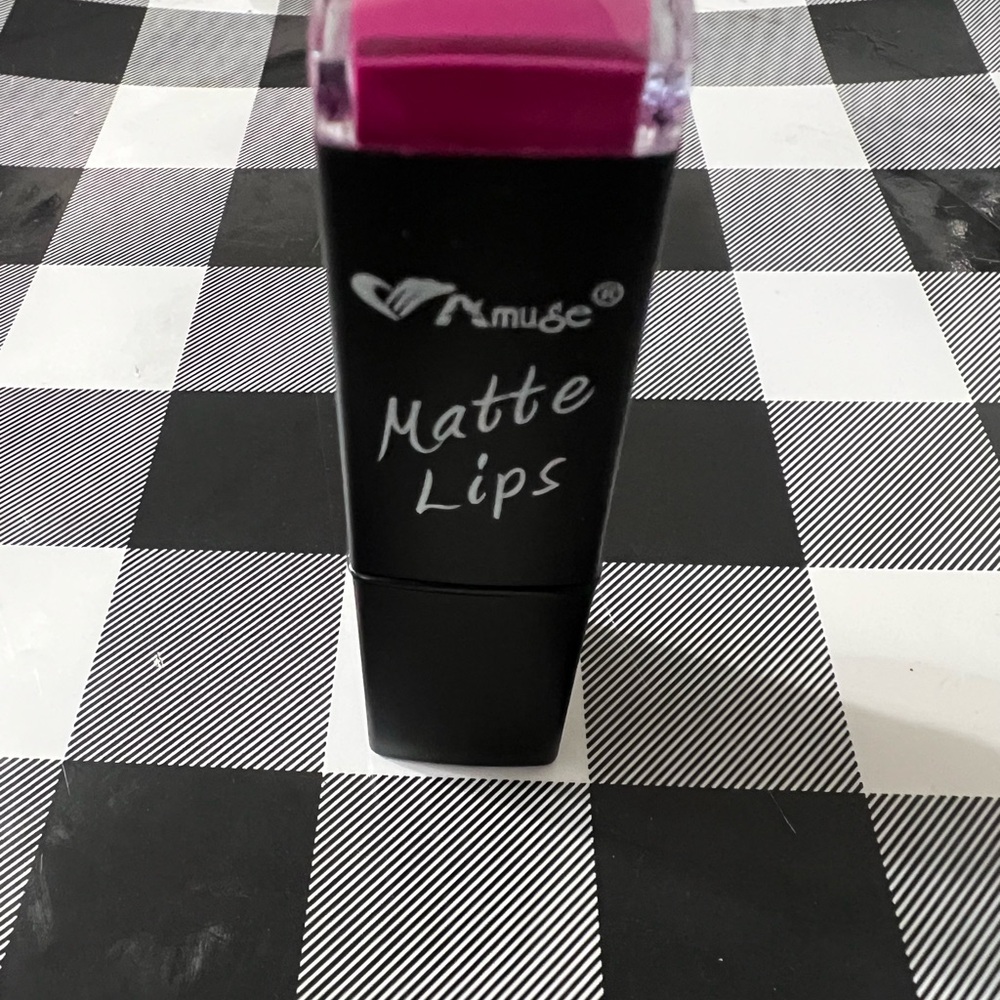 Amuse Matte Lips Lipstick #7272N-11 Fushia - Picture 1 of 3